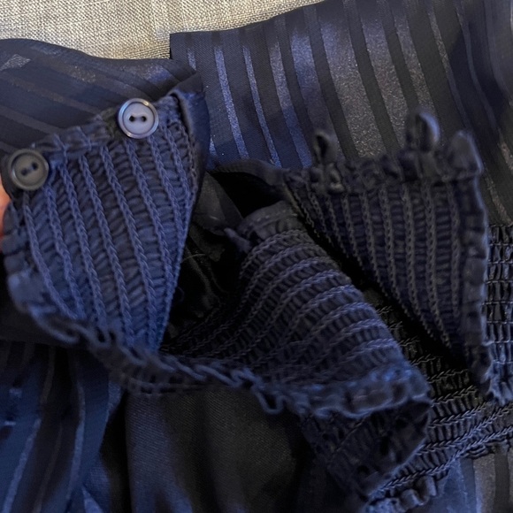 Lush Deep V Mock Neck Striped Peplum Long Balloon Sleeve Wrap Top Navy - Picture 5 of 11